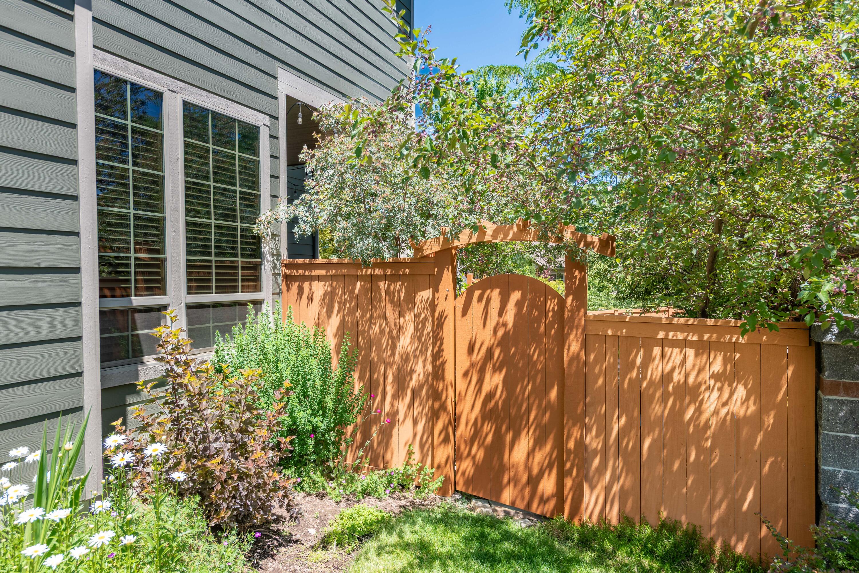 Williamsburg Park - Residential