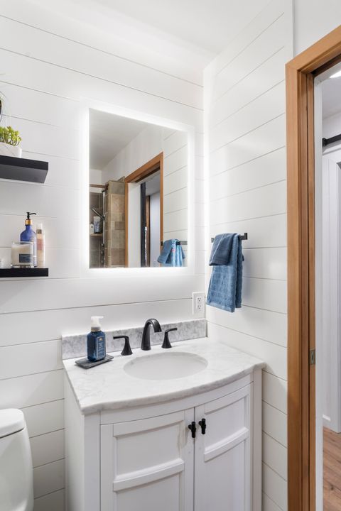 Tiny photo for 57057 Abbot House Lane #9, Sunriver, OR 97707 (MLS # 220217657)