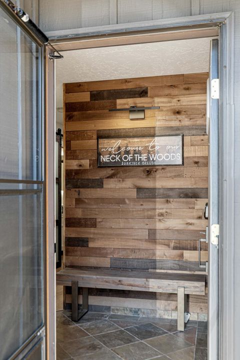 Tiny photo for 57057 Abbot House Lane #9, Sunriver, OR 97707 (MLS # 220217657)