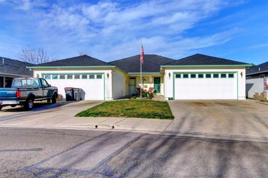 Perfect Opportunity for an Investor or a First Time Home Buyer. This is exactly what you've been searching for Central Point Schools, close to shopping, medical and all Southern Oregon recreation activities! Built in 1999, this home boasts 1254 sq. ft. with an open floor plan that is light and bright and all on one level. 3 bedrooms and 2 full baths make it the perfect family home, and the low-maintenance landscape makes it easy to care for. Attached 2-car garage, lots of built in cabinets, This one is ready to tour.