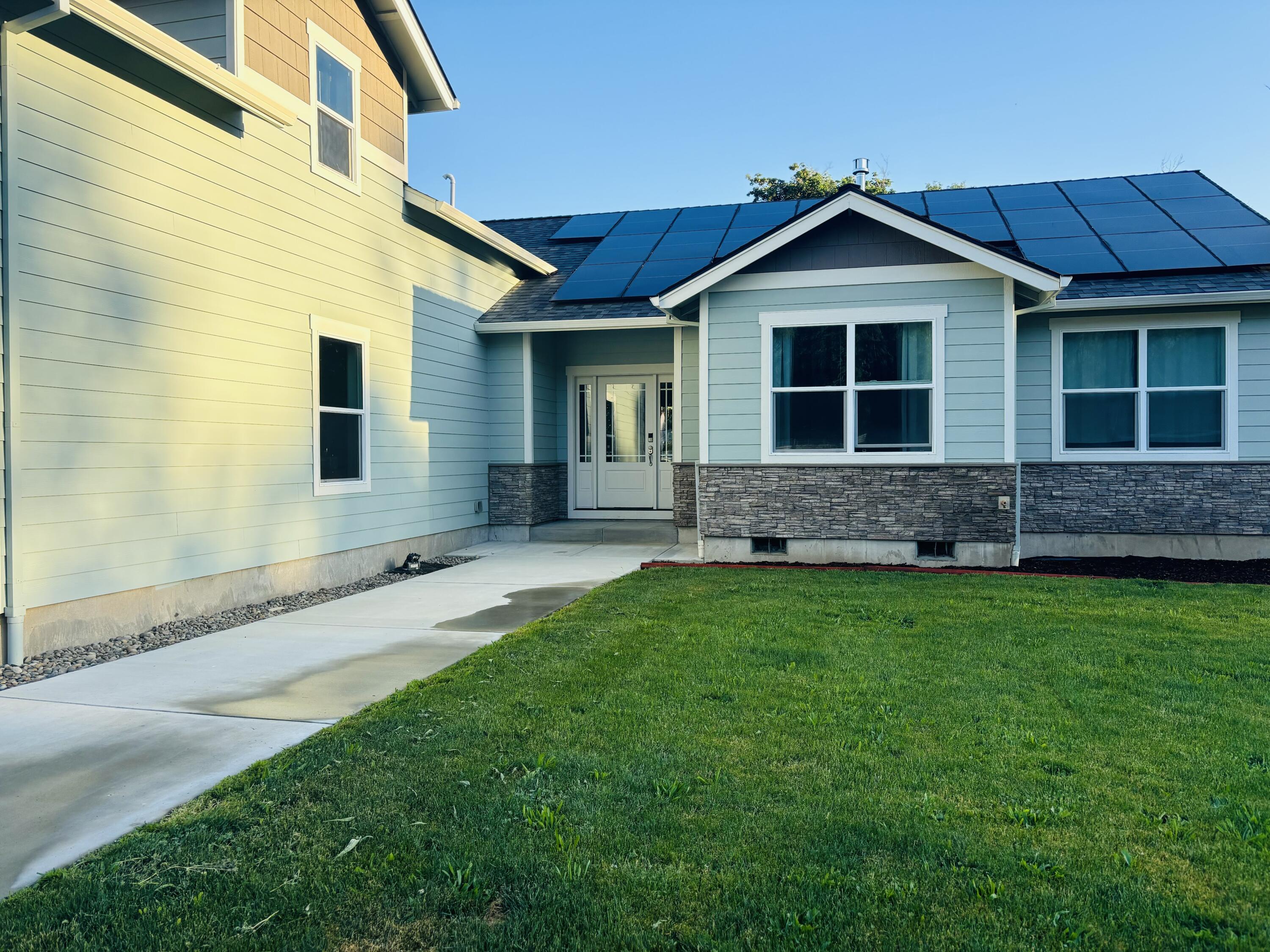 707 Wards Creek Road