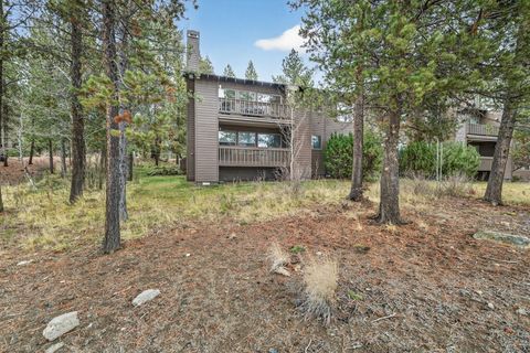 Tiny photo for 57319 Beaver Ridge Loop Loop #2A2, Sunriver, OR 97707 (MLS # 220213082)