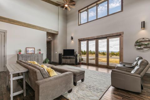 Tiny photo for 11301 SW Robinson Lane, Powell Butte, OR 97753 (MLS # 220217124)