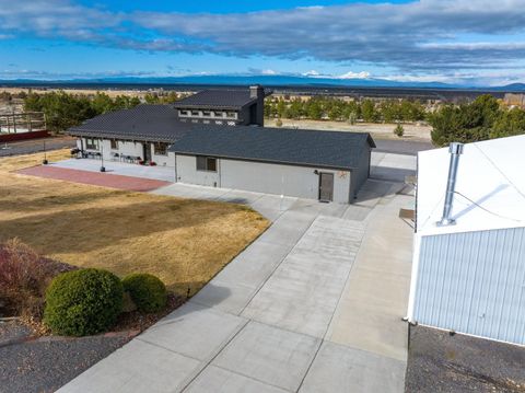 Tiny photo for 11301 SW Robinson Lane, Powell Butte, OR 97753 (MLS # 220217124)