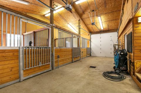 Tiny photo for 11301 SW Robinson Lane, Powell Butte, OR 97753 (MLS # 220217124)