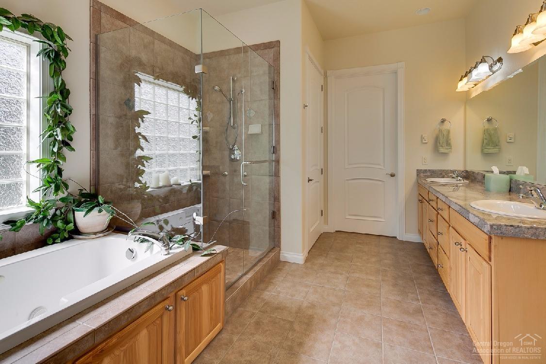 The Cliffs - Residential