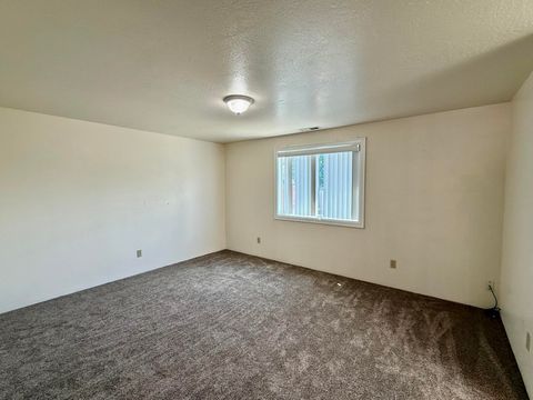 Tiny photo for 3015 Milhoan Drive, Medford, OR 97504 (MLS # 220220188)