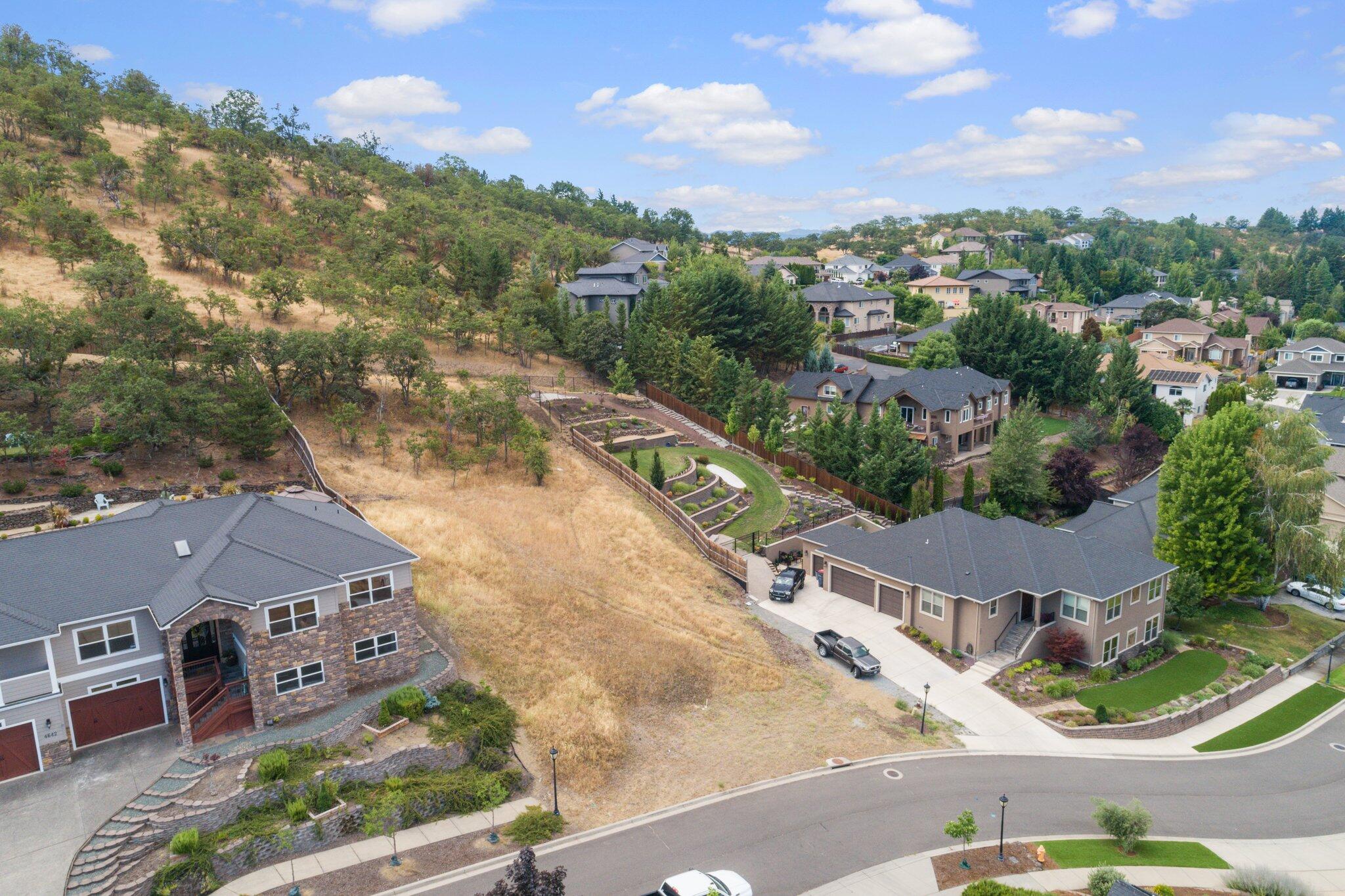 Hillcrest Heights - Land