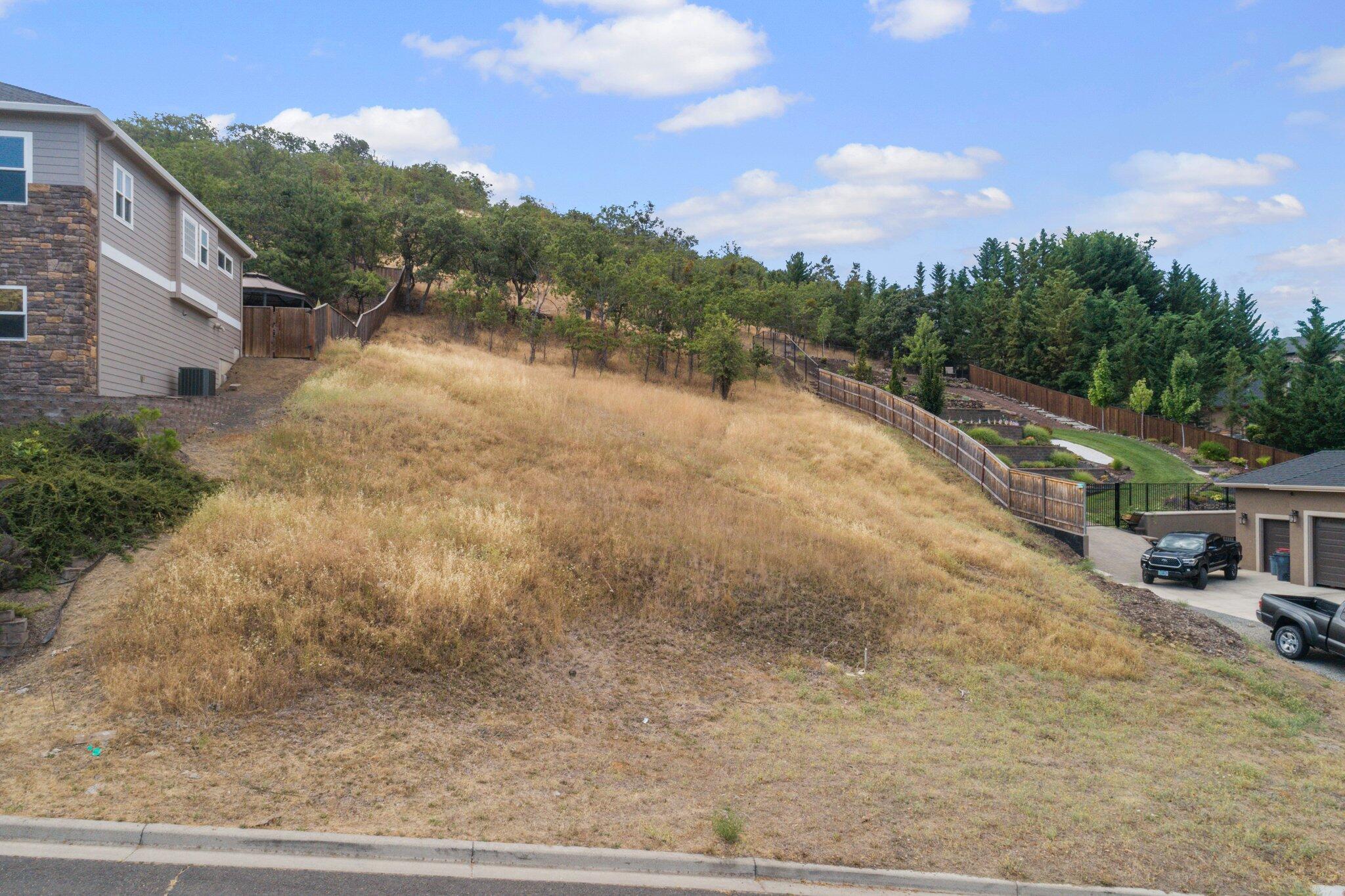 Hillcrest Heights - Land