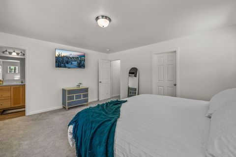 Tiny photo for 15325 Bear Street, La Pine, OR 97739 (MLS # 220206162)