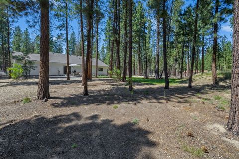 Tiny photo for 15325 Bear Street, La Pine, OR 97739 (MLS # 220206162)