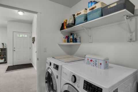 Tiny photo for 15325 Bear Street, La Pine, OR 97739 (MLS # 220206162)