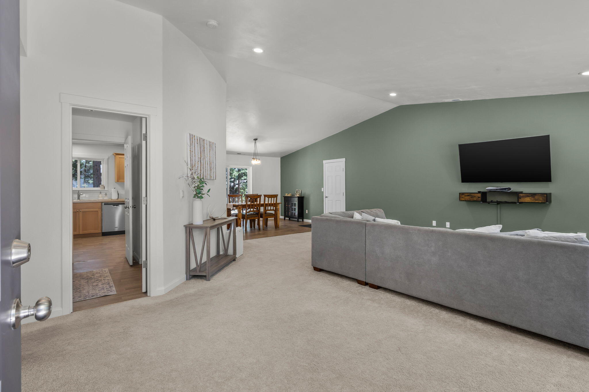 Deschutes River Acre - Residential