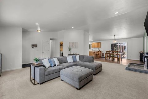 Tiny photo for 15325 Bear Street, La Pine, OR 97739 (MLS # 220206162)