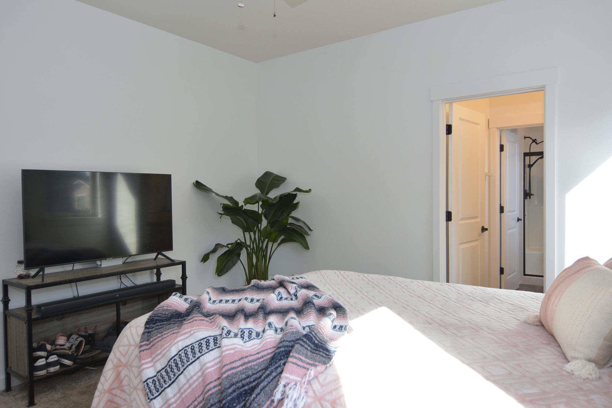 Crescent Creek - Residential