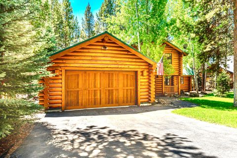 16897 Pony Express Way Bend OR 97707