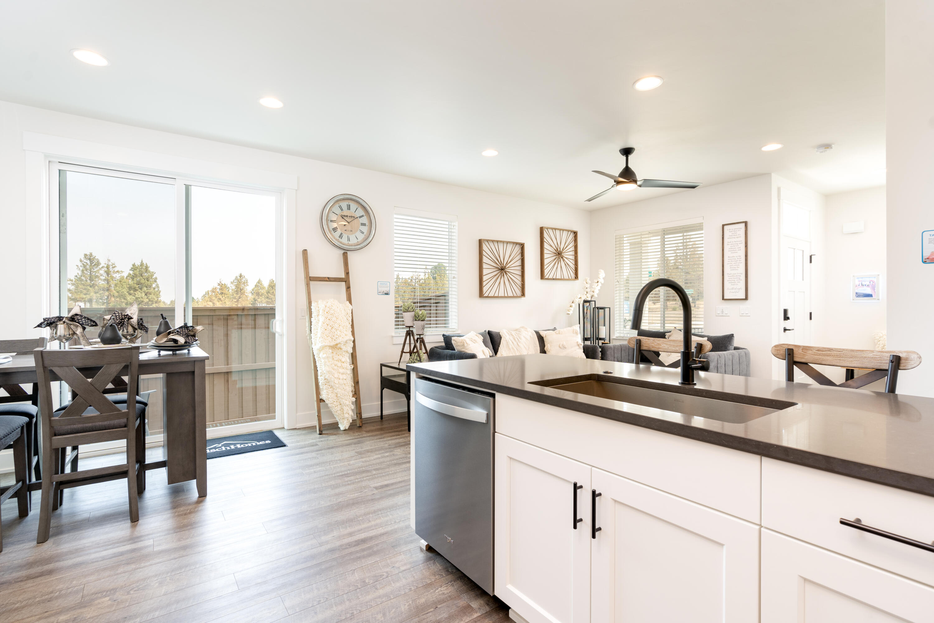 Petrosa - Residential