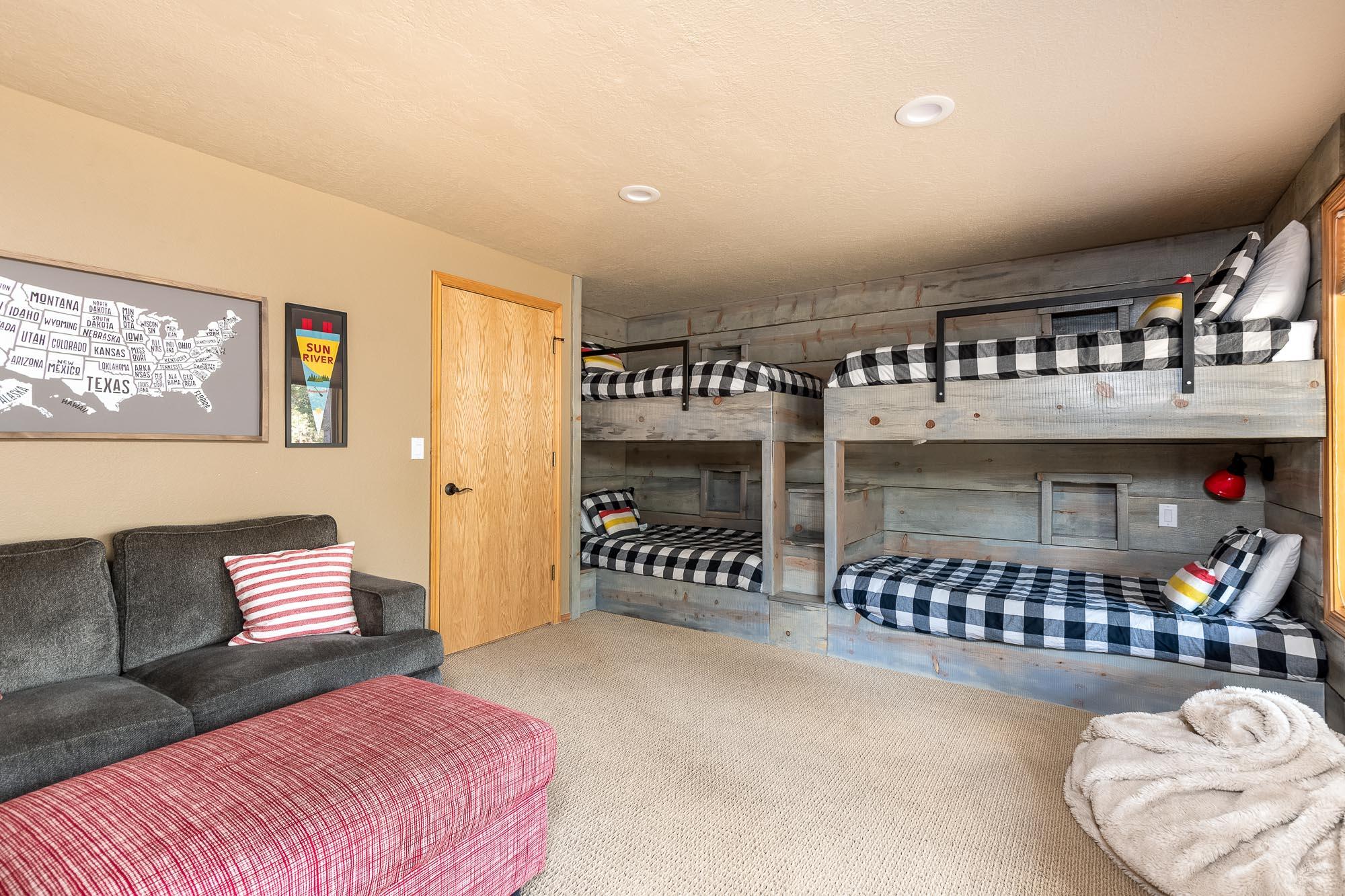 Fairway Point Villag - Residential