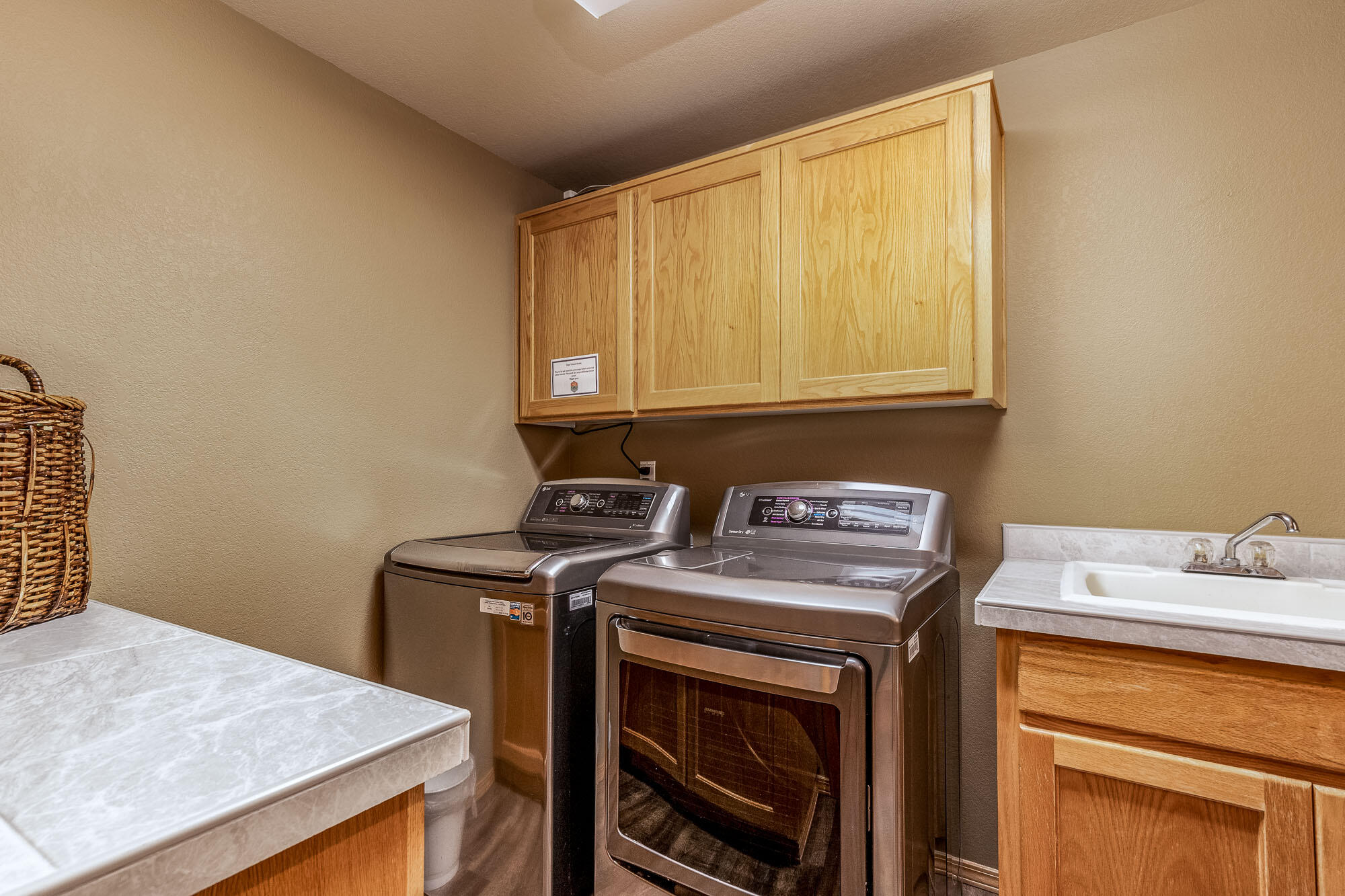 Fairway Point Villag - Residential