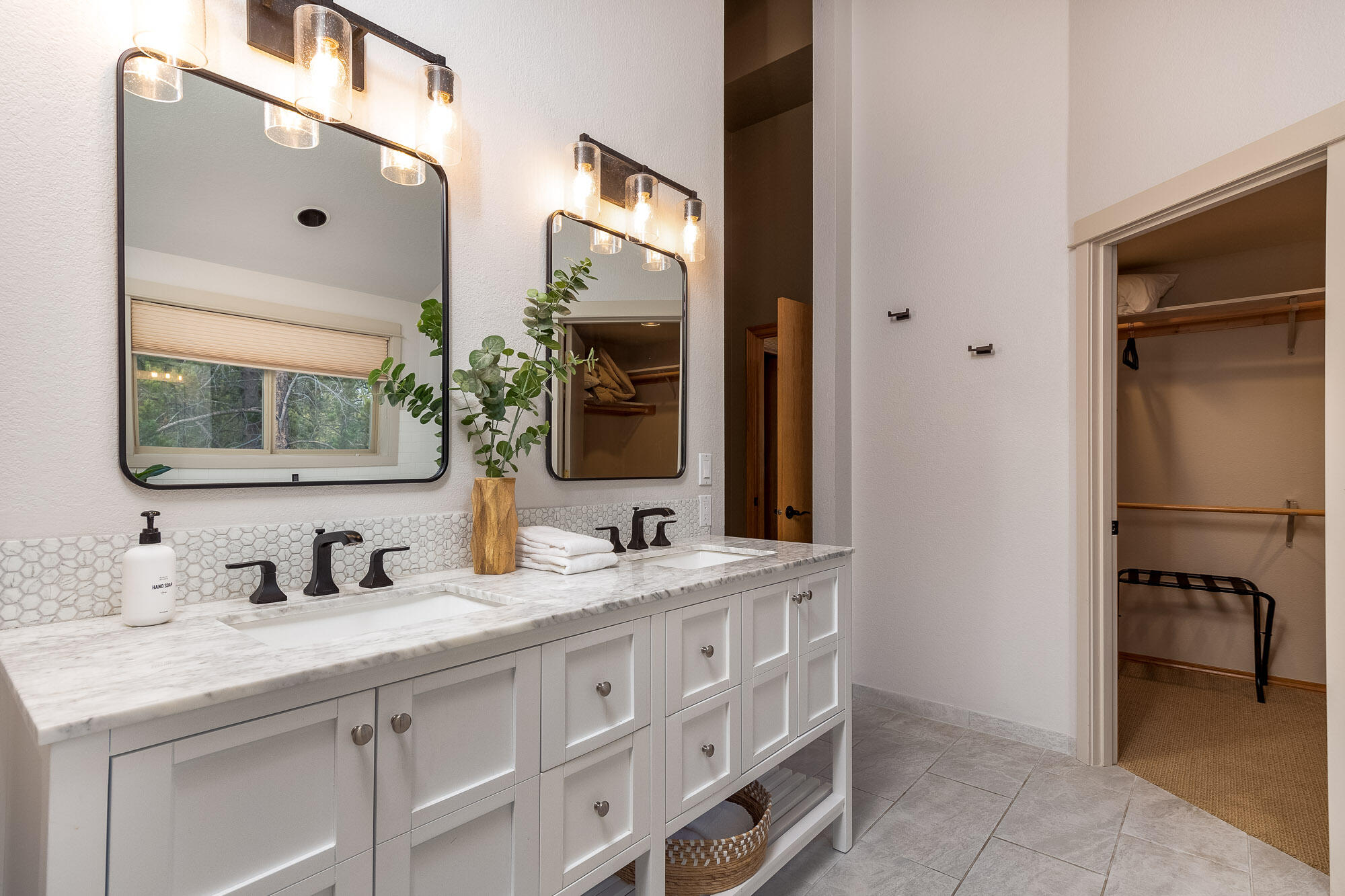 Fairway Point Villag - Residential