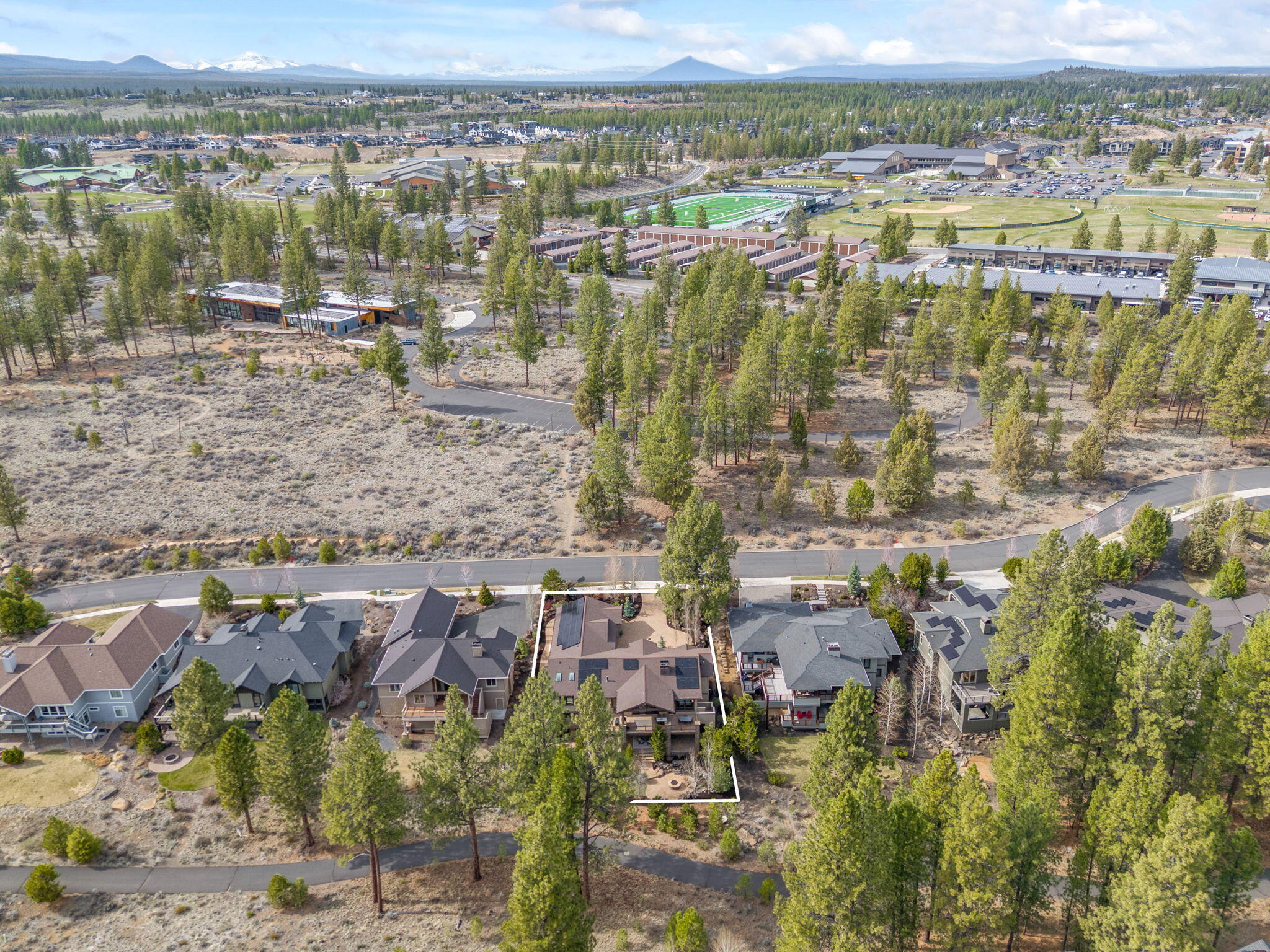 Skyliner Summit - Residential