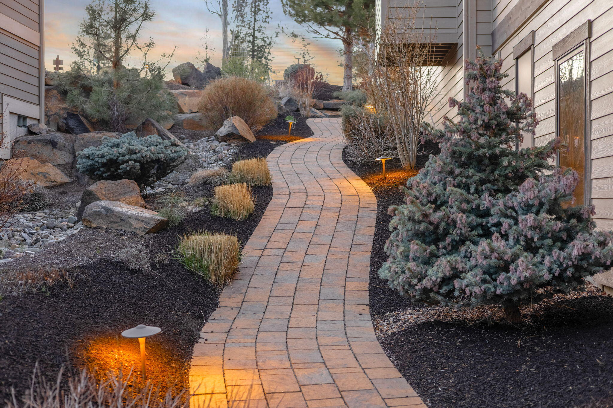 Skyliner Summit - Residential