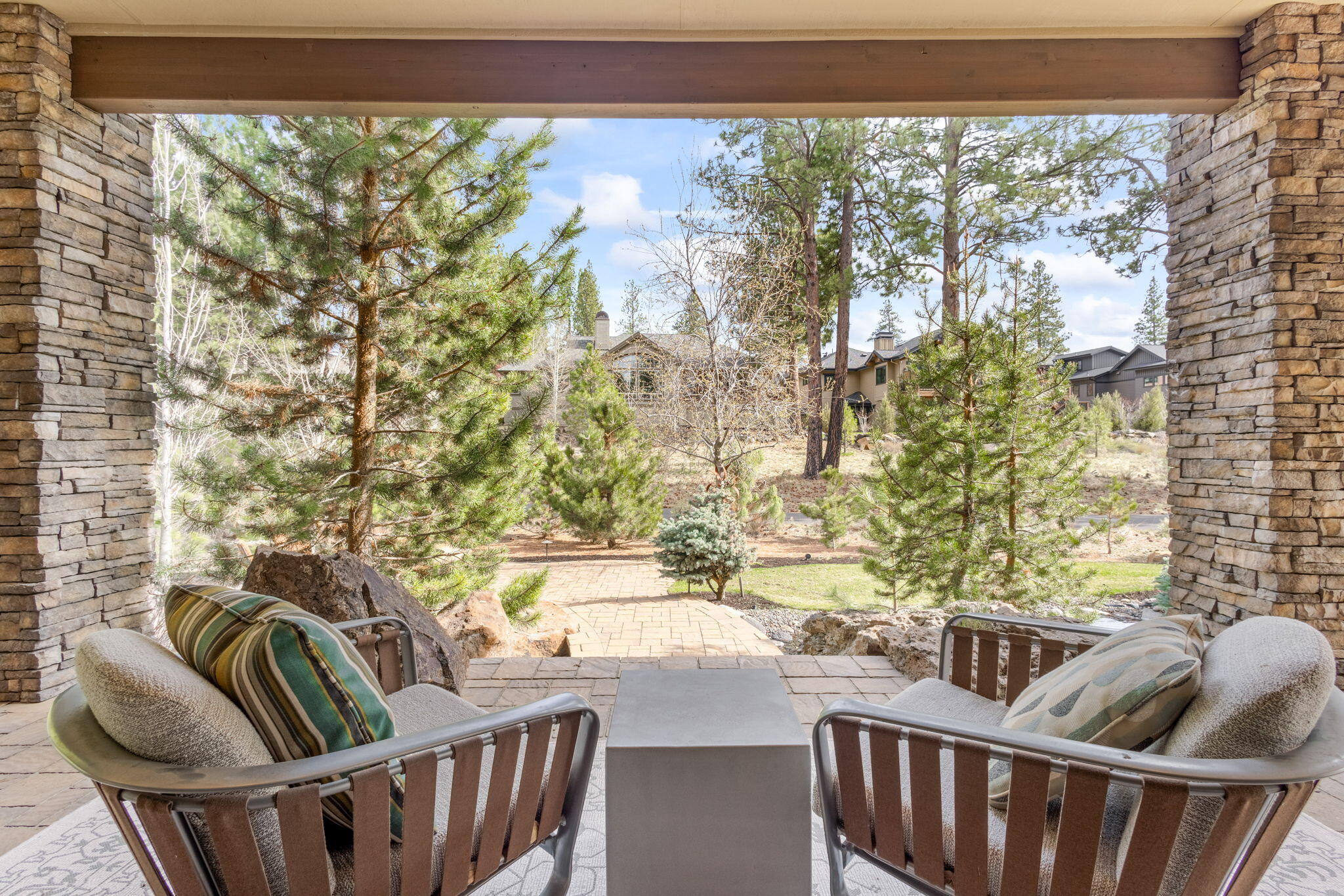 Skyliner Summit - Residential