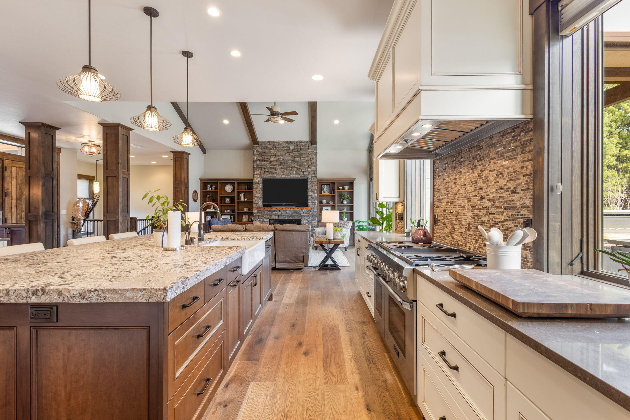 Skyliner Summit - Residential