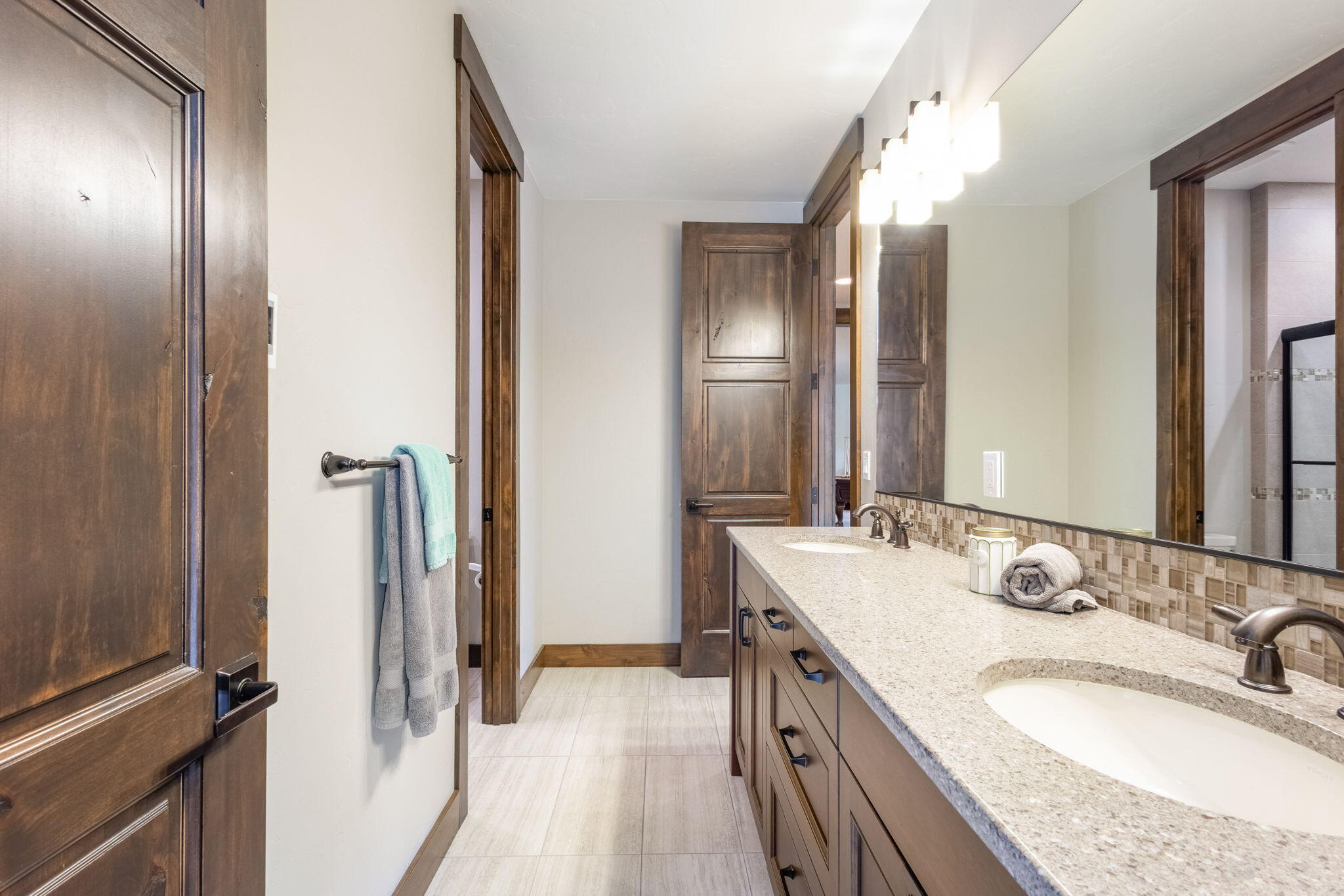 Skyliner Summit - Residential