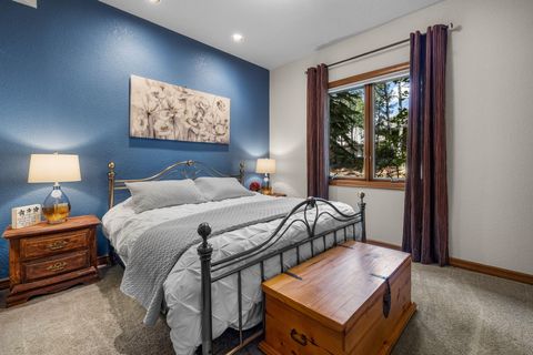 Tiny photo for 61712 Broken Top Drive, Bend, OR 97702 (MLS # 220216937)