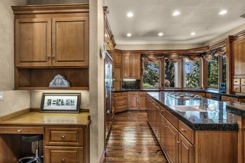 Tiny photo for 61712 Broken Top Drive, Bend, OR 97702 (MLS # 220216937)