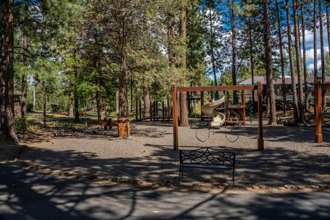 Tiny photo for 61712 Broken Top Drive, Bend, OR 97702 (MLS # 220216937)