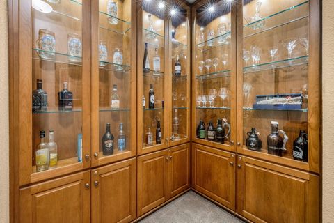 Tiny photo for 61712 Broken Top Drive, Bend, OR 97702 (MLS # 220216937)