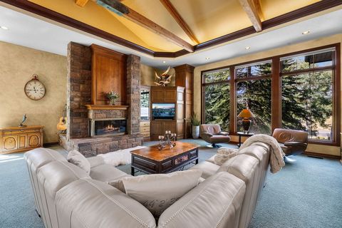 Tiny photo for 61712 Broken Top Drive, Bend, OR 97702 (MLS # 220216937)