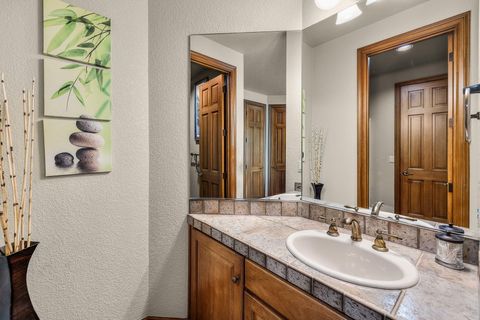 Tiny photo for 61712 Broken Top Drive, Bend, OR 97702 (MLS # 220216937)