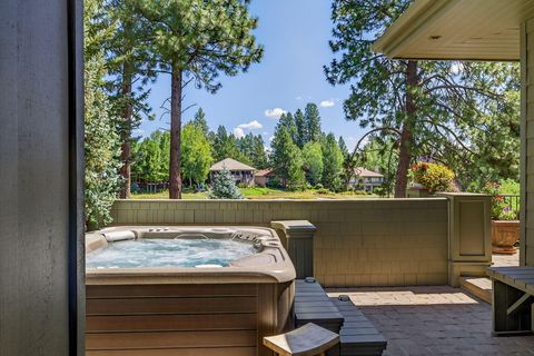 Tiny photo for 61712 Broken Top Drive, Bend, OR 97702 (MLS # 220216937)