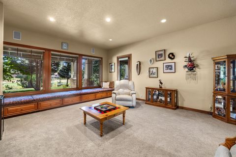 Tiny photo for 61712 Broken Top Drive, Bend, OR 97702 (MLS # 220216937)