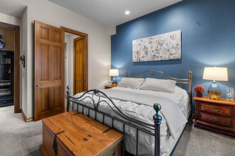 Tiny photo for 61712 Broken Top Drive, Bend, OR 97702 (MLS # 220216937)