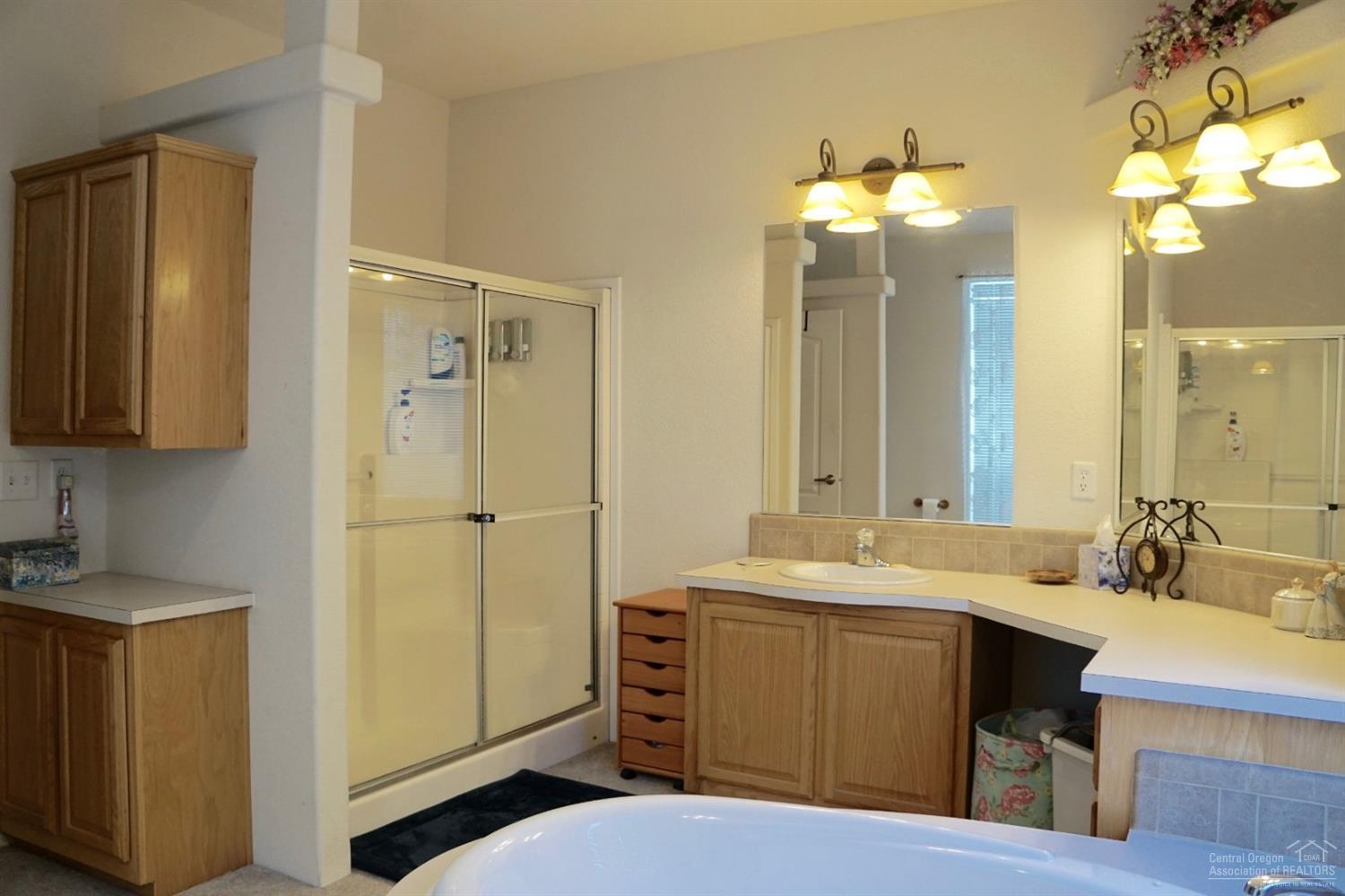 Idleway Acres - Residential