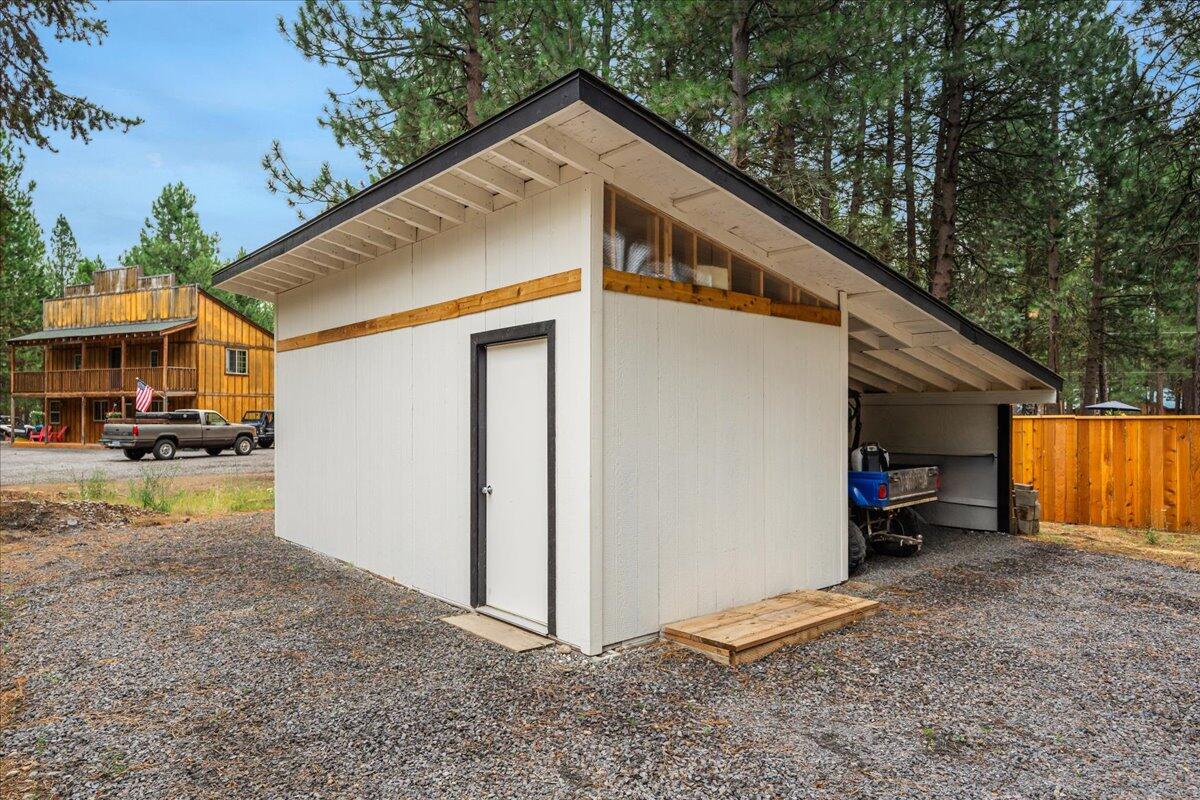 Ponderosa Pines - Residential