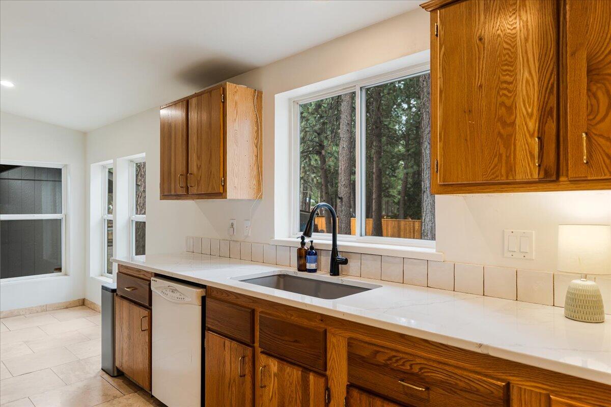 Ponderosa Pines - Residential