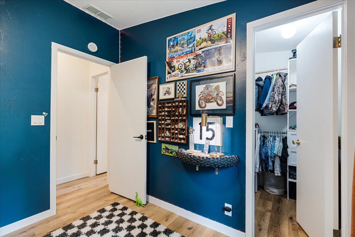 Ponderosa Pines - Residential