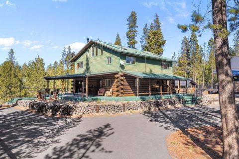 Tiny photo for 15124 E River Loop Drive E, Bend, OR 97707 (MLS # 220217044)