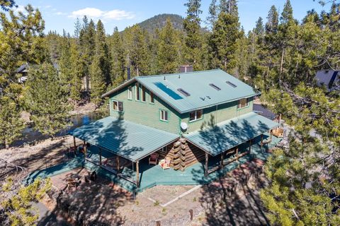 Tiny photo for 15124 E River Loop Drive E, Bend, OR 97707 (MLS # 220217044)
