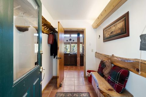 Tiny photo for 15124 E River Loop Drive E, Bend, OR 97707 (MLS # 220217044)