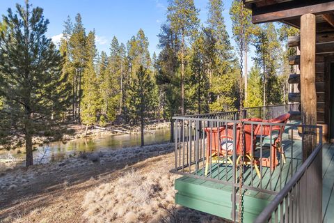 Tiny photo for 15124 E River Loop Drive E, Bend, OR 97707 (MLS # 220217044)