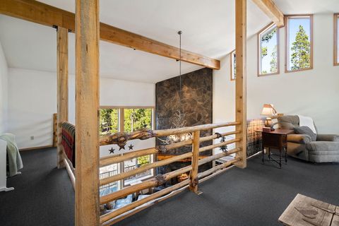 Tiny photo for 15124 E River Loop Drive E, Bend, OR 97707 (MLS # 220217044)