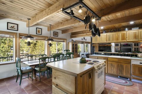 Tiny photo for 15124 E River Loop Drive E, Bend, OR 97707 (MLS # 220217044)