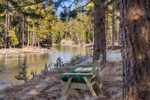 Tiny photo for 15124 E River Loop Drive E, Bend, OR 97707 (MLS # 220217044)