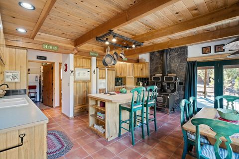 Tiny photo for 15124 E River Loop Drive E, Bend, OR 97707 (MLS # 220217044)